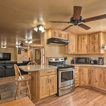 Cozy Home With Canyon Views 2 Mi To Grand Staircase Henrieville Buitenkant foto