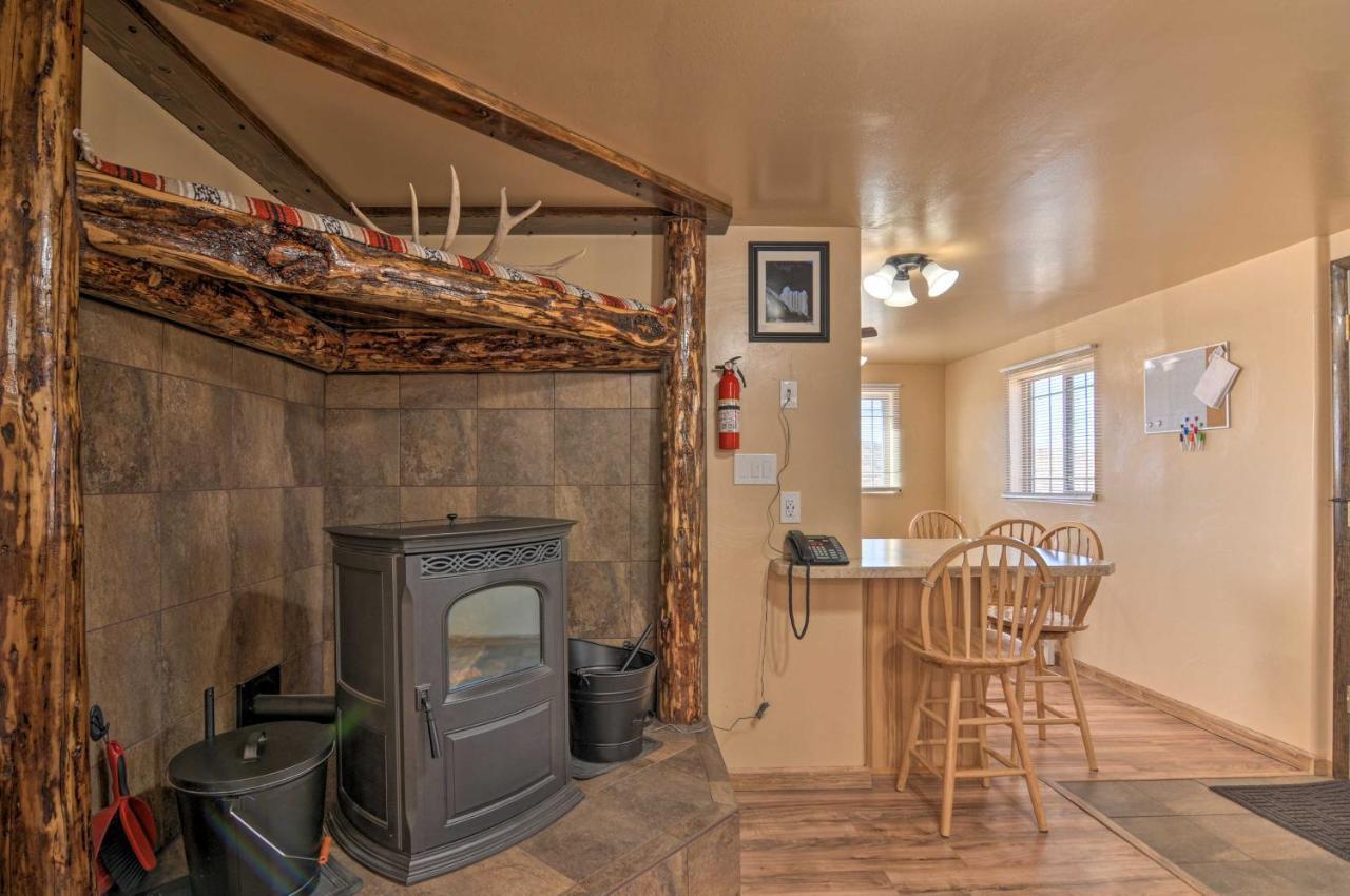 Cozy Home With Canyon Views 2 Mi To Grand Staircase Henrieville Buitenkant foto