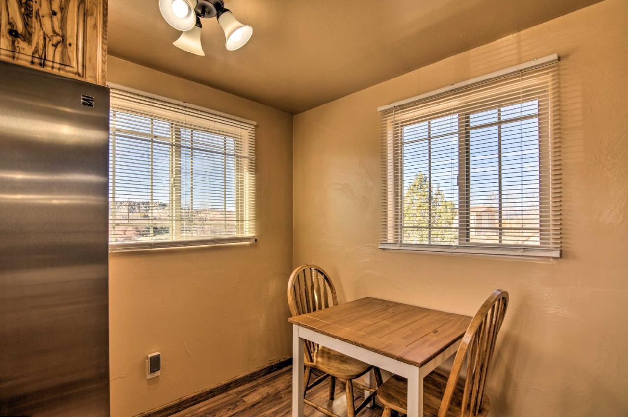 Cozy Home With Canyon Views 2 Mi To Grand Staircase Henrieville Buitenkant foto